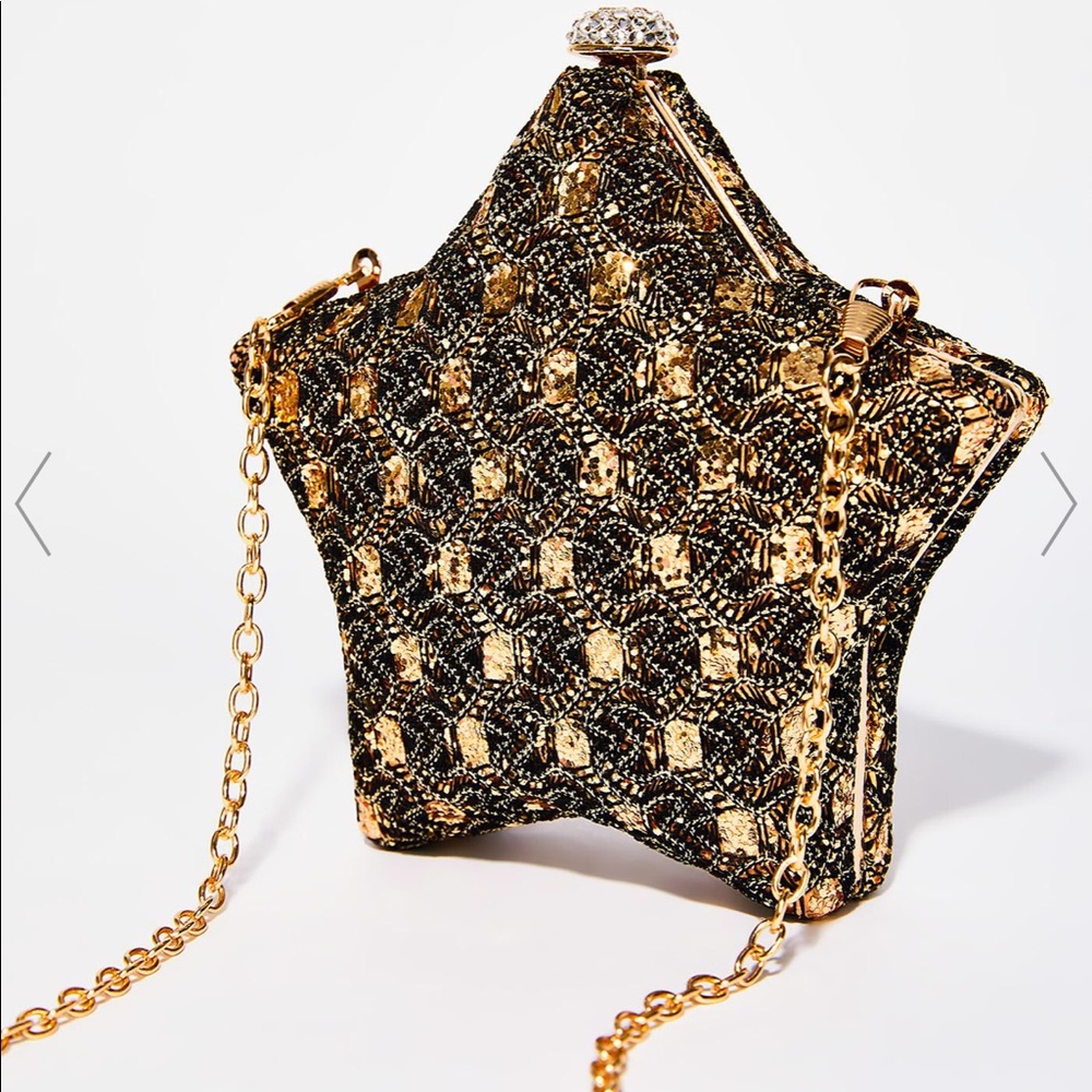 Long strap shoulder bag